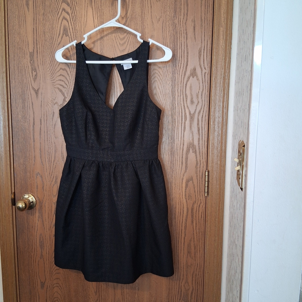 Cooperative Black Textured Sleeveless Open Back Mini Dress
